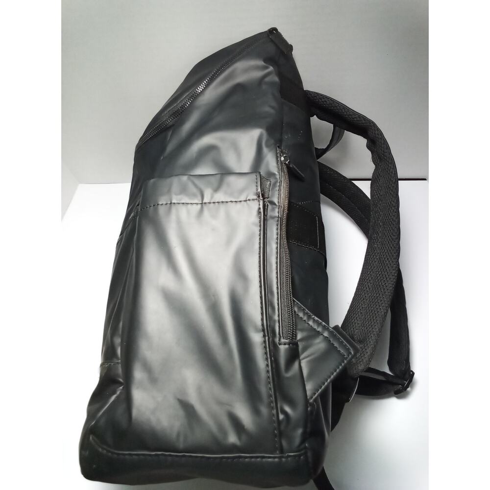 Bugatti Backpack Mile End Collection - Picture 5 of 7